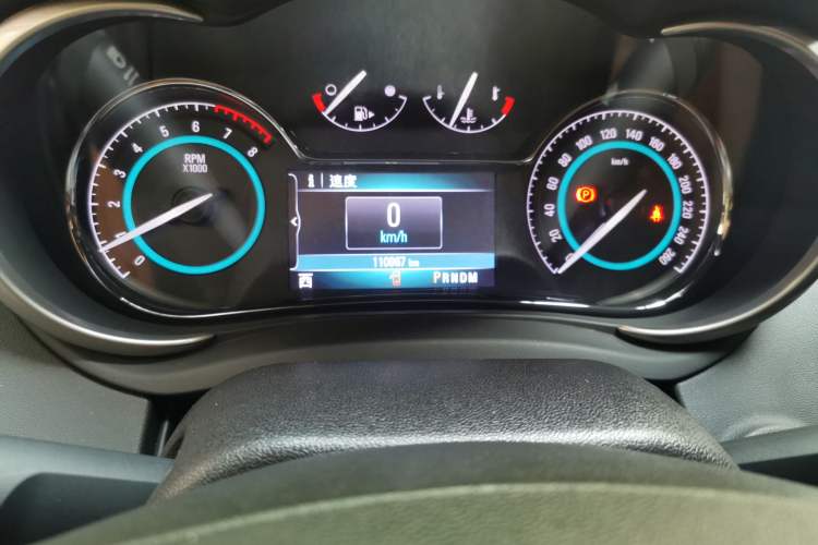 Used Buick LaCrosse 2013 2.4L SIDI Elite Comfort Version Odometer Close Up