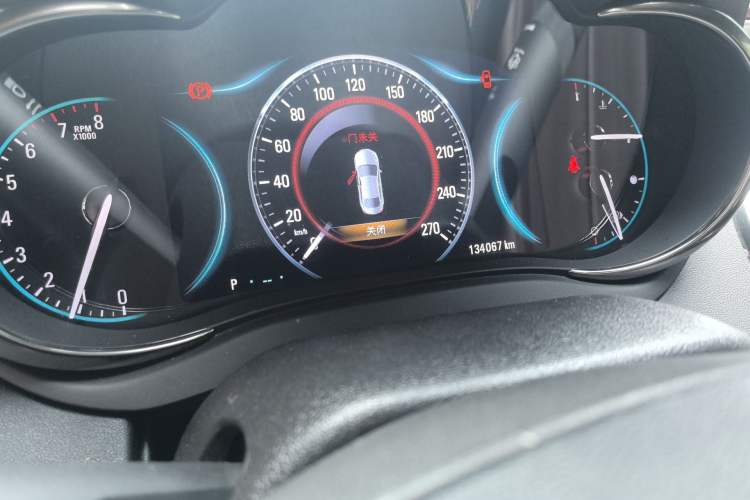 Used Buick LaCrosse 2013 2.0T SIDI Smart Luxury Flagship Edition Odometer Close Up