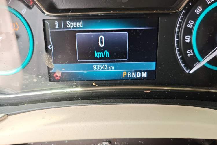 Used Buick LaCrosse 2013 2.4L SIDI Leading Comfort Version Odometer Close Up