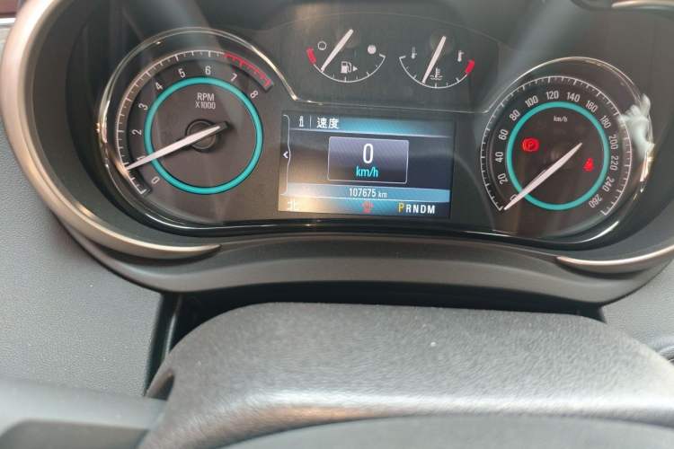 Used Buick LaCrosse 2013 2.4L SIDI Elite Comfort Version Odometer Close Up