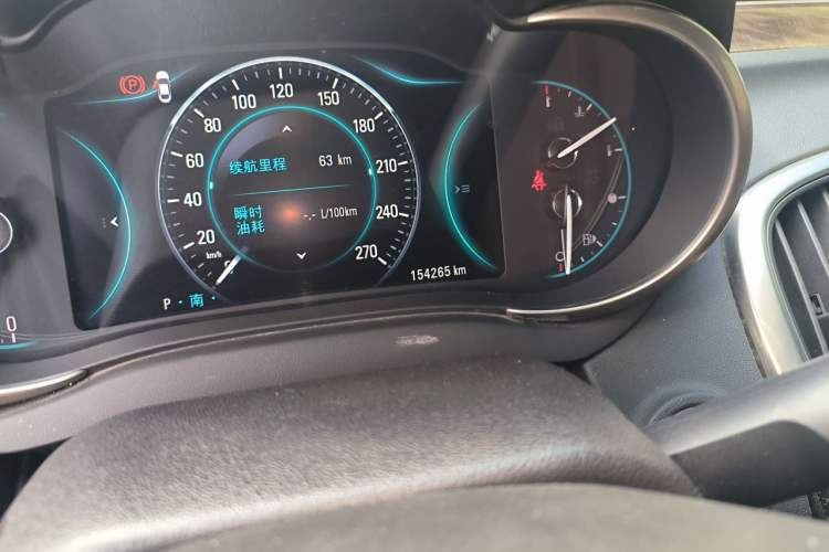 Used Buick LaCrosse 2013 2.4L SIDI Luxury Comfort Edition Odometer Close Up