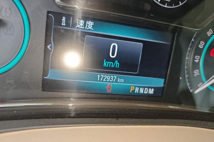 Used Buick LaCrosse 2013 2.4L SIDI Leading Comfort Version Odometer Close Up