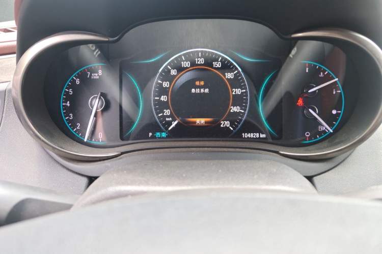 Used Buick LaCrosse 2013 2.4L SIDI Luxury Comfort Edition Odometer Close Up