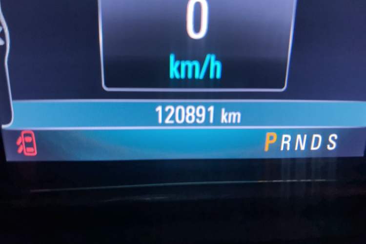 Used Buick LaCrosse 2013 2.0T SIDI Technology Version Odometer Close Up