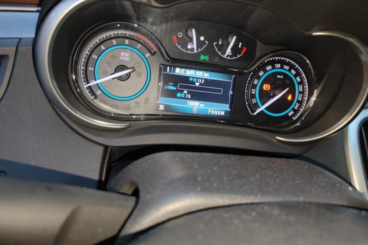 Used Buick LaCrosse 2013 2.4L SIDI Elite Comfort Version Odometer Close Up
