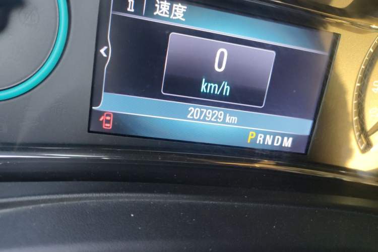 Used Buick LaCrosse 2013 2.4L SIDI Elite Comfort Version Odometer Close Up