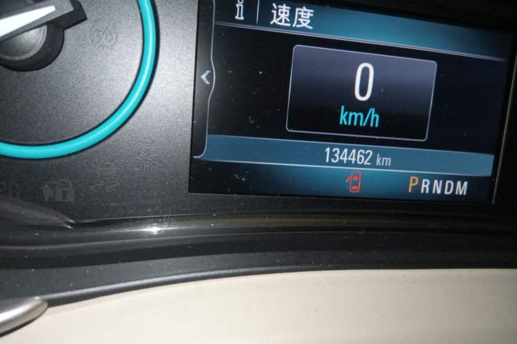 Used Buick LaCrosse 2013 2.4L SIDI Leading Comfort Version Odometer Close Up