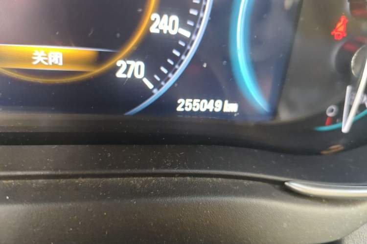 Used Buick LaCrosse 2013 2.0T SIDI Smart Luxury Flagship Edition Odometer Close Up