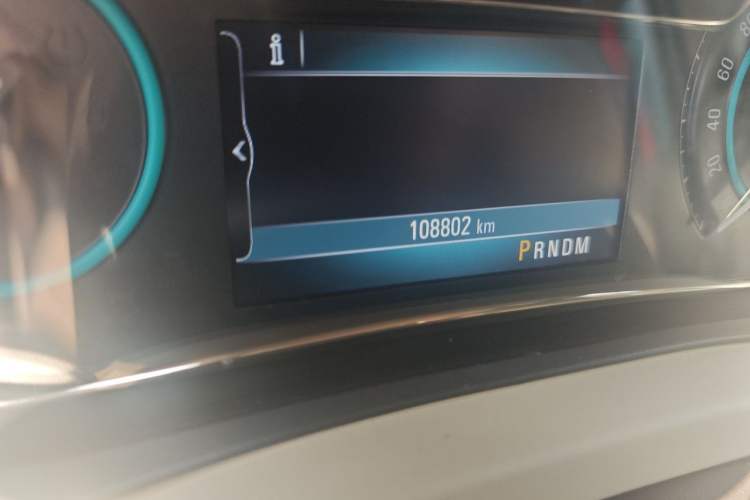 Used Buick LaCrosse 2013 2.4L SIDI Leading Comfort Version Odometer Close Up