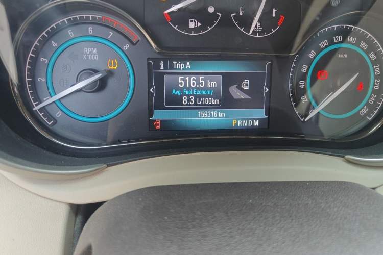 Used Buick LaCrosse 2013 2.4L SIDI Leading Comfort Version Odometer Close Up