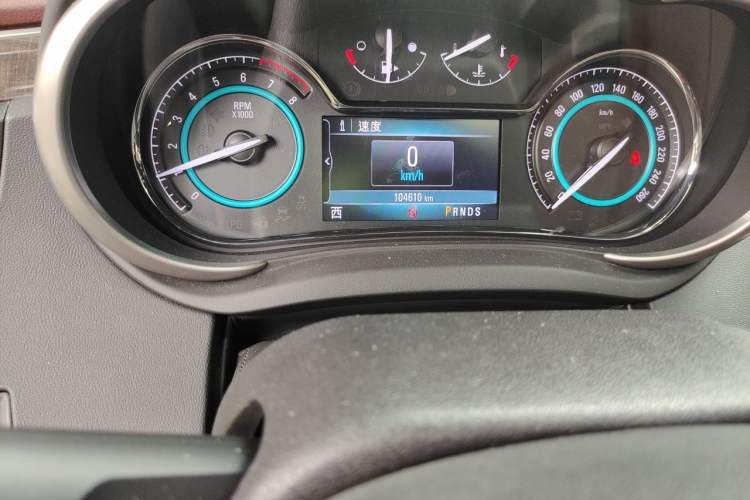 Used Buick LaCrosse 2013 2.0T SIDI Elite Tech Version Odometer Close Up