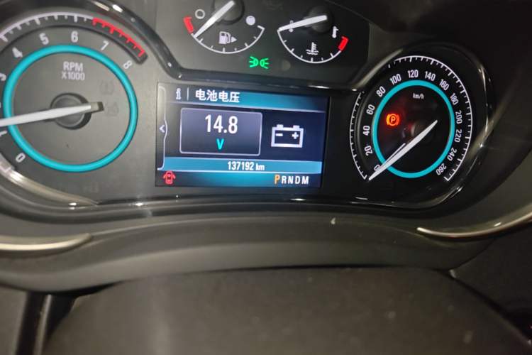 Used Buick LaCrosse 2013 2.4L SIDI Leading Comfort Version Odometer Close Up