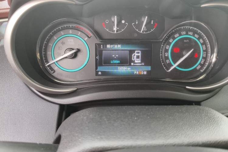 Used Buick LaCrosse 2013 2.4L SIDI Elite Comfort Version Odometer Close Up