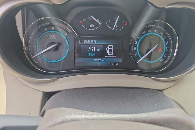 Used Buick LaCrosse 2013 2.4L SIDI Leading Comfort Version Odometer Close Up