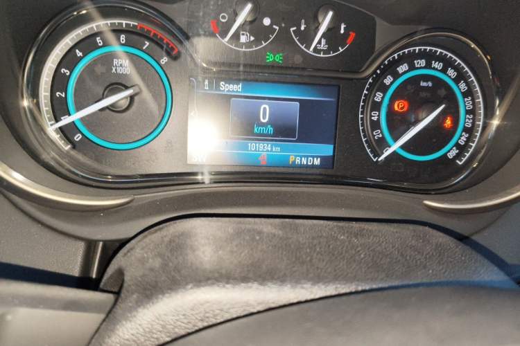 Used Buick LaCrosse 2013 2.4L SIDI Elite Comfort Version Odometer Close Up