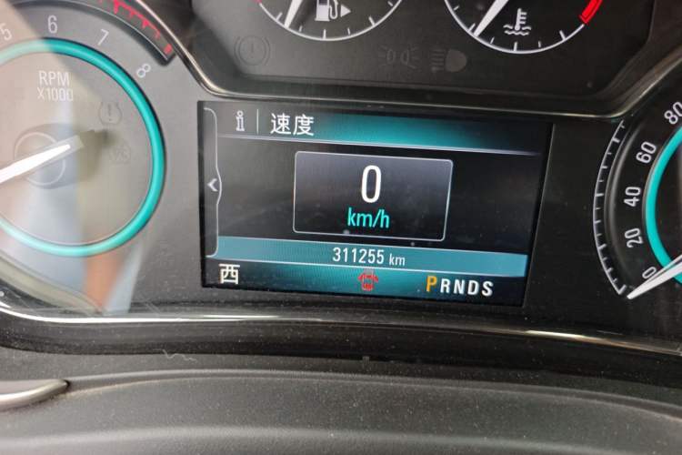 Used Buick LaCrosse 2013 2.0T SIDI Elite Tech Version Odometer Close Up