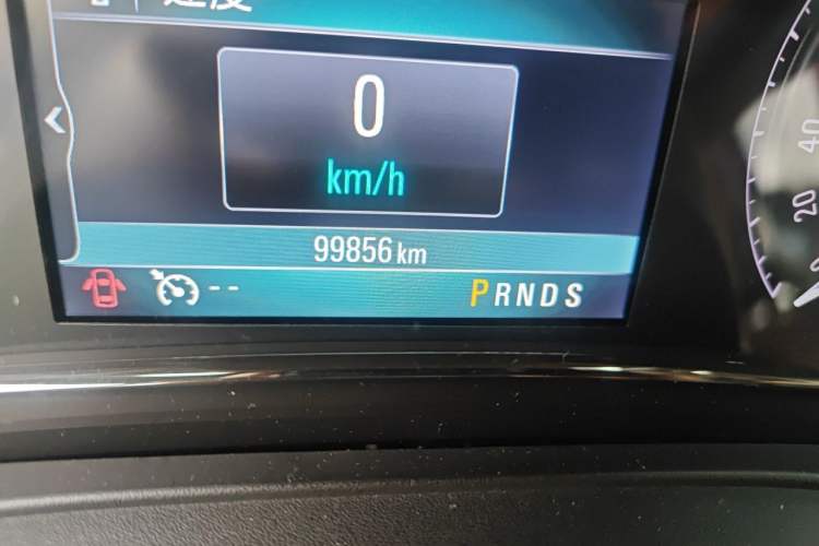 Used Buick LaCrosse 2013 2.0T SIDI Elite Tech Version Odometer Close Up