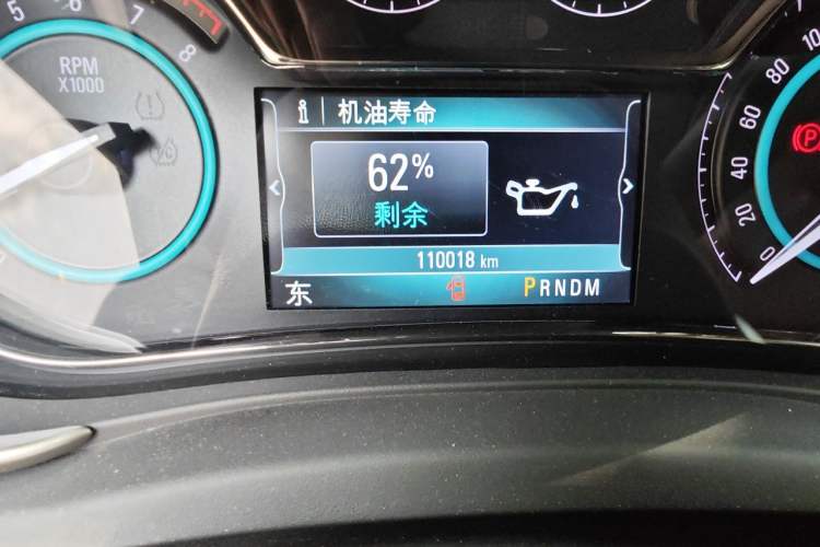 Used Buick LaCrosse 2013 2.4L SIDI Elite Comfort Version Odometer Close Up