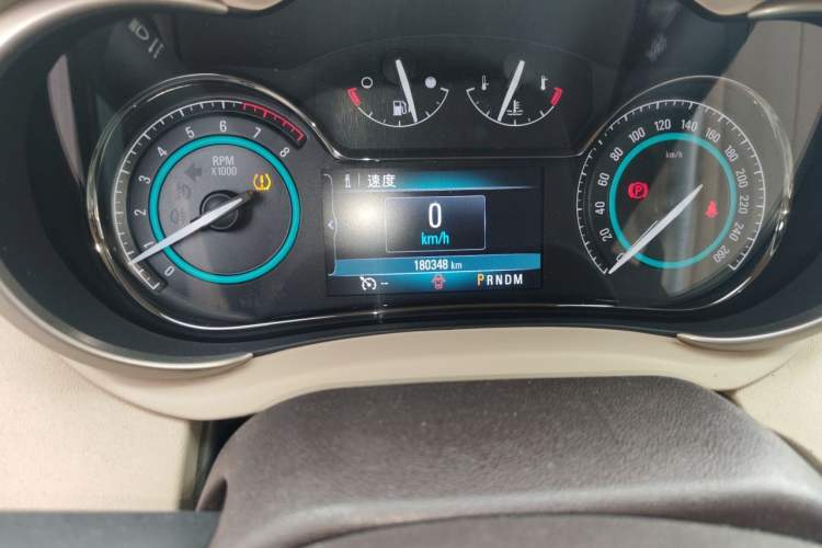 Used Buick LaCrosse 2013 2.4L SIDI Leading Comfort Version Odometer Close Up