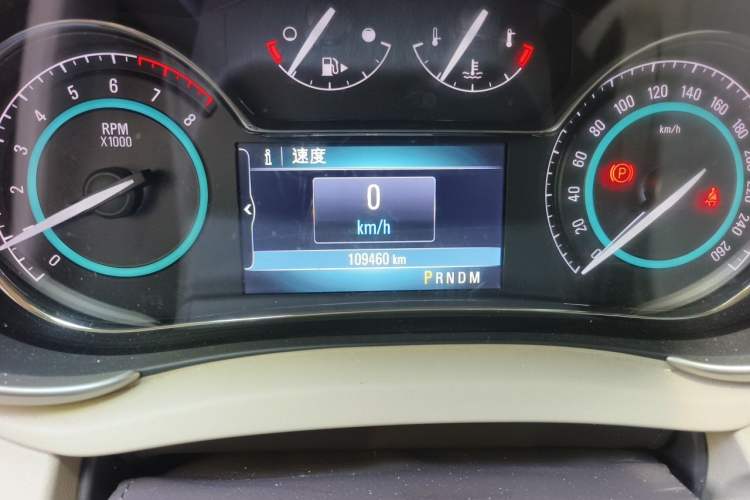 Used Buick LaCrosse 2013 2.4L SIDI Leading Comfort Version Odometer Close Up