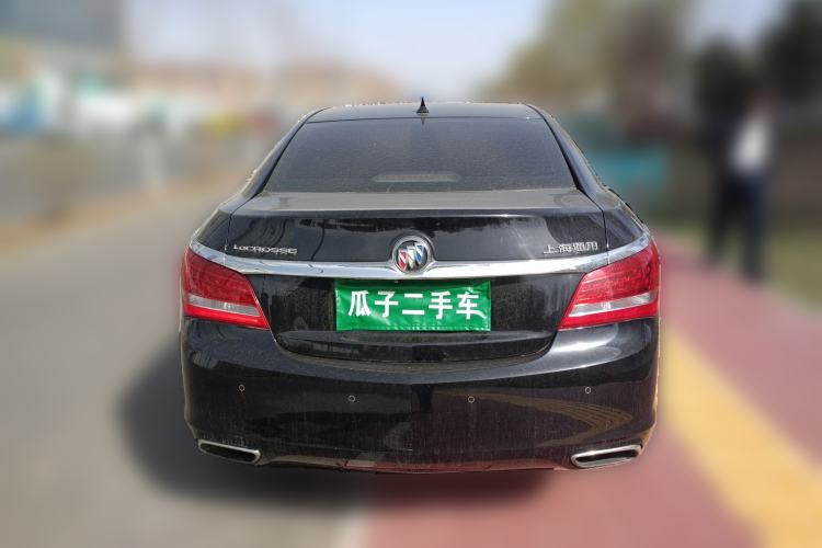 Used Buick LaCrosse 2013 2.4L SIDI Luxury Comfort Edition Rear