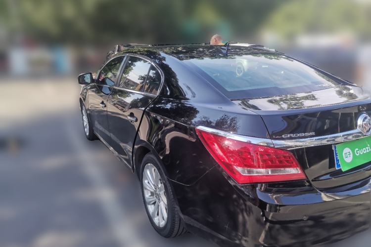 Used Buick LaCrosse 2013 2.4L SIDI Luxury Comfort Edition Rear Left 45 Deg