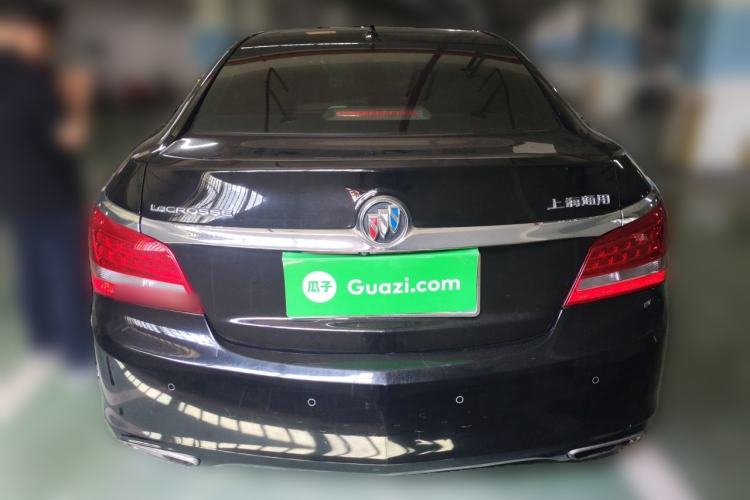 Used Buick LaCrosse 2013 2.4L SIDI Elite Comfort Version Rear