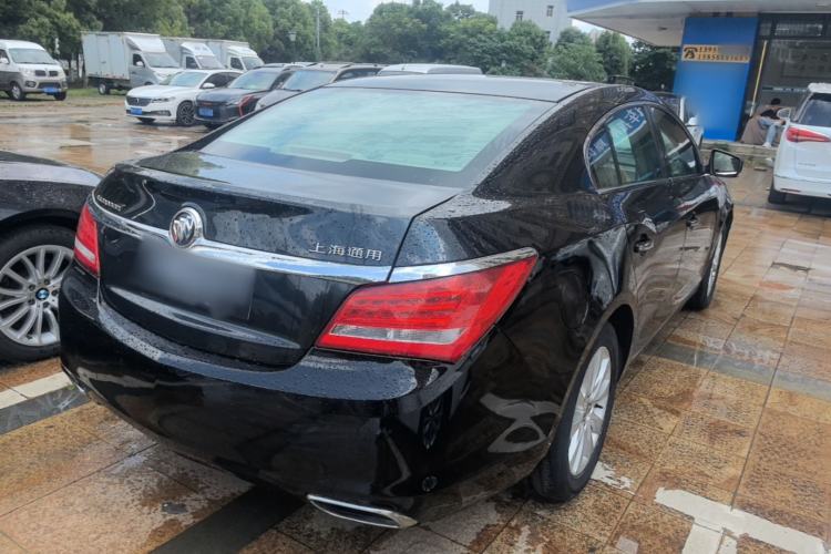 Used Buick LaCrosse 2013 2.4L SIDI Leading Comfort Version Rear Right 45 Deg