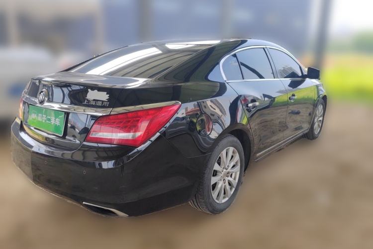 Used Buick LaCrosse 2013 2.4L SIDI Leading Comfort Version Rear Right 45 Deg