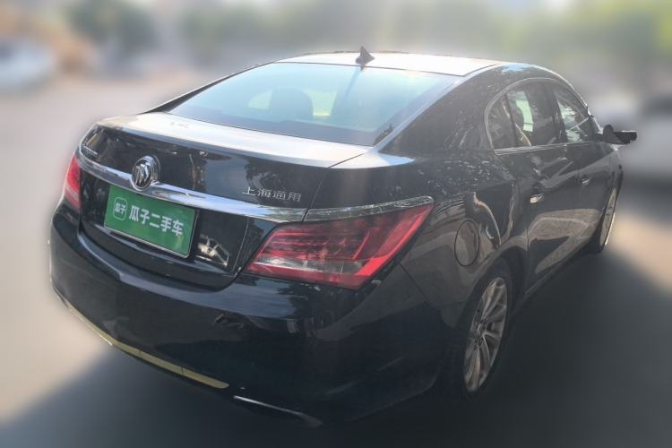 Used Buick LaCrosse 2013 2.4L SIDI Luxury Comfort Edition Rear Right 45 Deg
