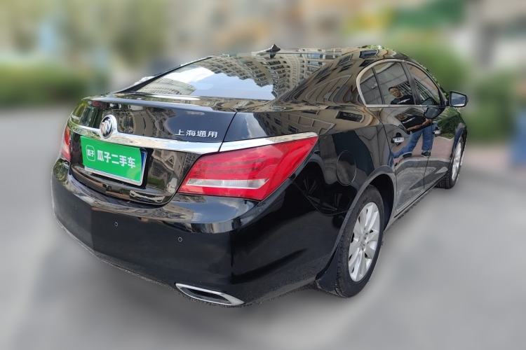 Used Buick LaCrosse 2013 2.4L SIDI Leading Comfort Version Rear Right 45 Deg
