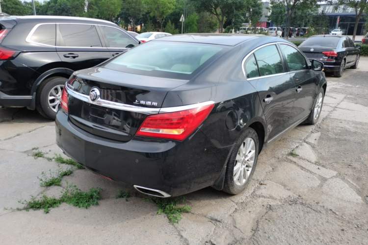 Used Buick LaCrosse 2013 2.4L SIDI Leading Comfort Version Rear Right 45 Deg
