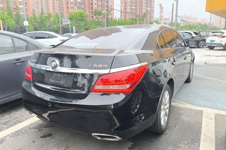 Used Buick LaCrosse 2013 2.4L SIDI Leading Comfort Version Rear Right 45 Deg