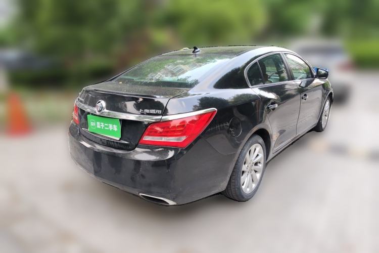 Used Buick LaCrosse 2013 2.4L SIDI Luxury Comfort Edition Rear Right 45 Deg