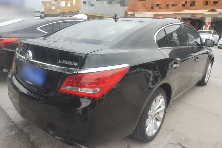 Used Buick LaCrosse 2013 2.4L SIDI Luxury Comfort Edition Rear Right 45 Deg