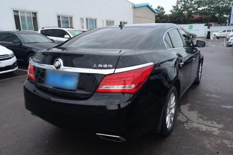 Used Buick LaCrosse 2013 2.4L SIDI Elite Comfort Version Rear Right 45 Deg