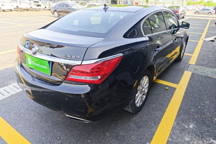 Used Buick LaCrosse 2013 2.4L SIDI Leading Comfort Version Rear Right 45 Deg