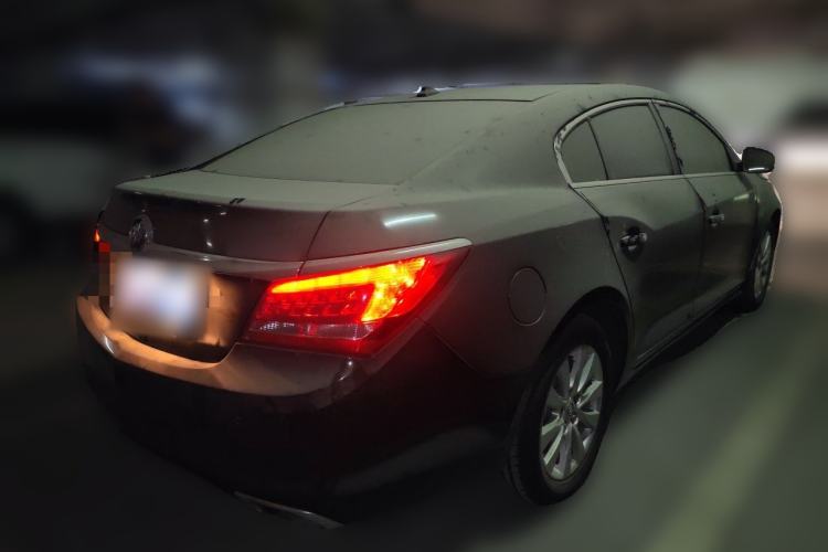 Used Buick LaCrosse 2013 2.4L SIDI Elite Comfort Version Rear Right 45 Deg