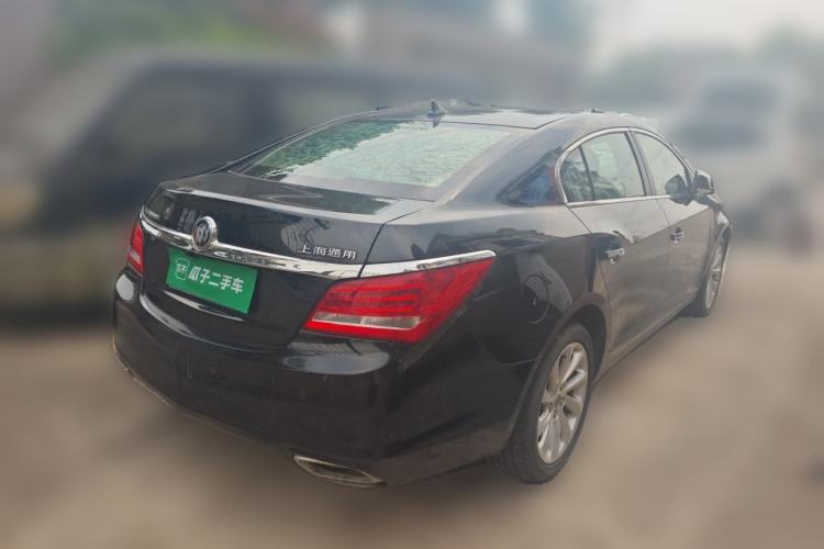 Used Buick LaCrosse 2013 2.4L SIDI Luxury Comfort Edition Rear Right 45 Deg