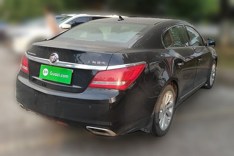 Used Buick LaCrosse 2013 2.4L SIDI Luxury Comfort Edition Rear Right 45 Deg