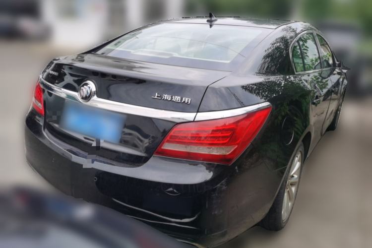 Used Buick LaCrosse 2013 2.4L SIDI Luxury Comfort Edition Rear Right 45 Deg