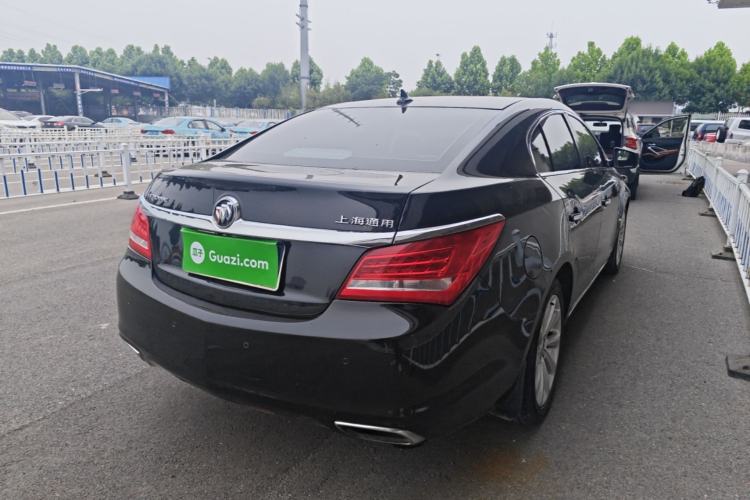 Used Buick LaCrosse 2013 2.4L SIDI Luxury Comfort Edition Rear Right 45 Deg