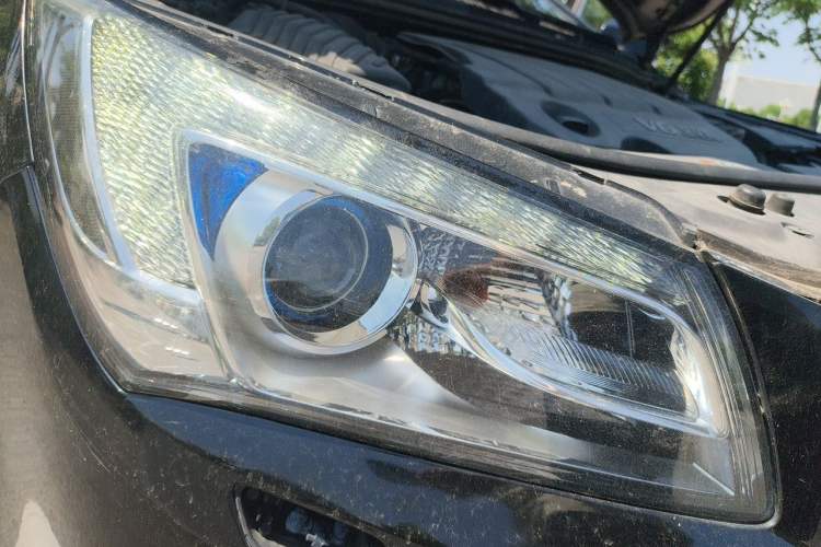 Used Buick LaCrosse 2013 3.0L SIDI V6 Smart Luxury Flagship Model Right Front Headlight