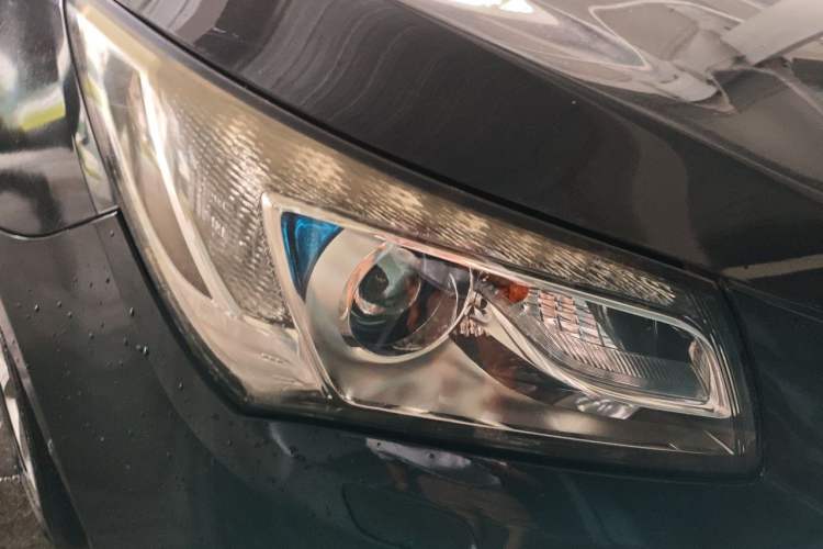 Used Buick LaCrosse 2013 3.0L SIDI V6 Smart Luxury Flagship Model Right Front Headlight