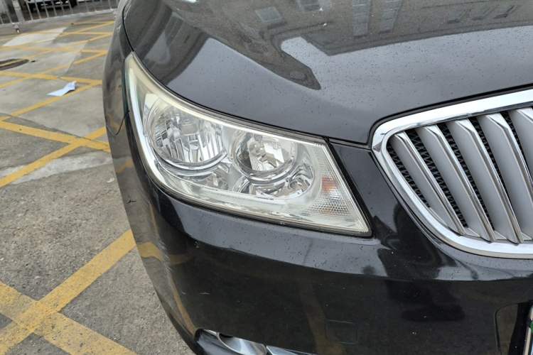 Used Buick LaCrosse 2013 2.4L SIDI Leading Comfort Version Right Front Headlight