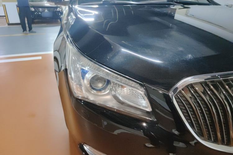 Used Buick LaCrosse 2013 2.4L SIDI Elite Comfort Version Right Front Headlight