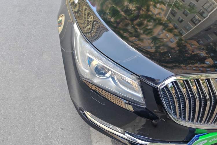 Used Buick LaCrosse 2013 2.4L SIDI Leading Comfort Version Right Front Headlight