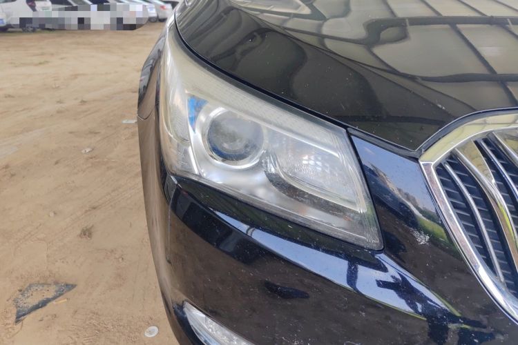 Used Buick LaCrosse 2013 2.4L SIDI Leading Comfort Version Right Front Headlight