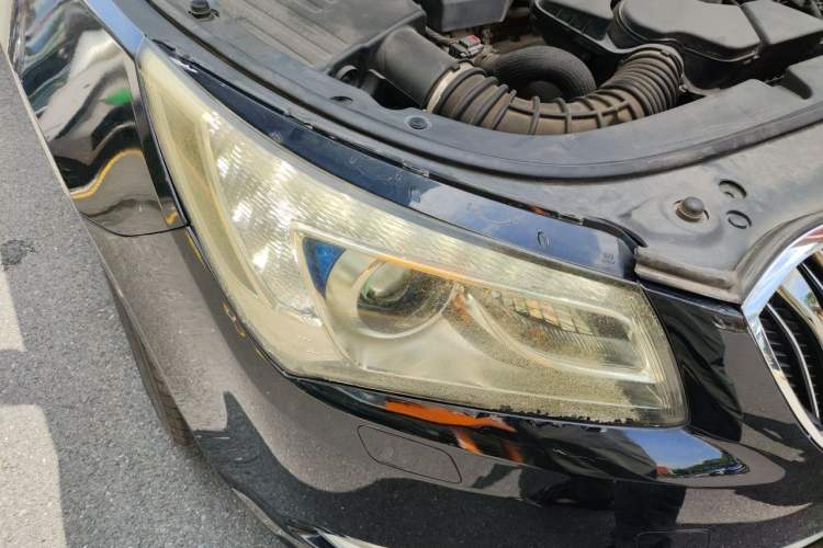 Used Buick LaCrosse 2013 2.4L SIDI Elite Comfort Version Right Front Headlight