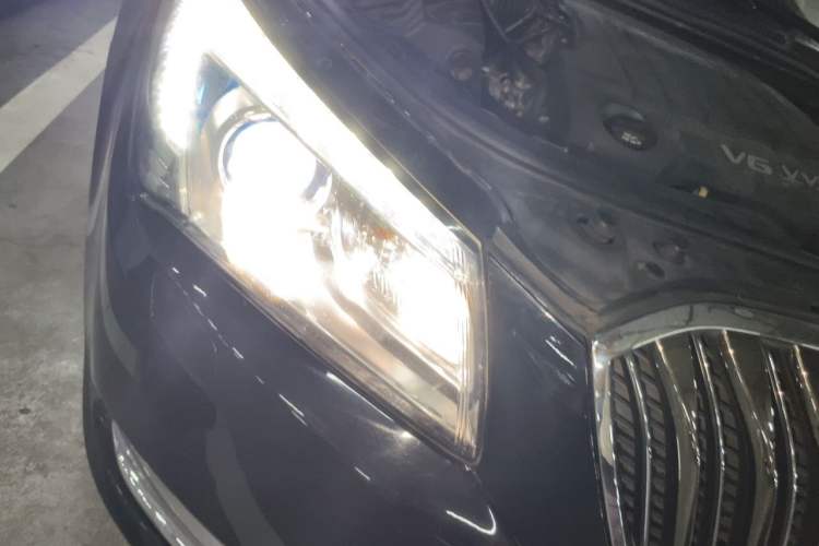 Used Buick LaCrosse 2013 3.0L SIDI V6 Smart Luxury Flagship Model Right Front Headlight
